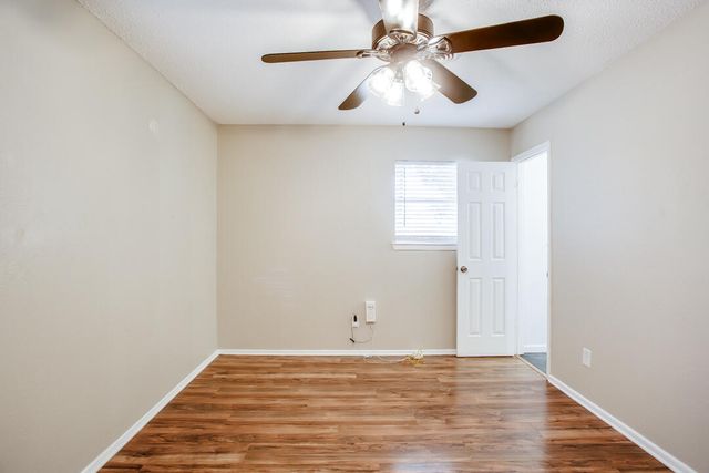 5533 17th Street, Lubbock, TX 79416