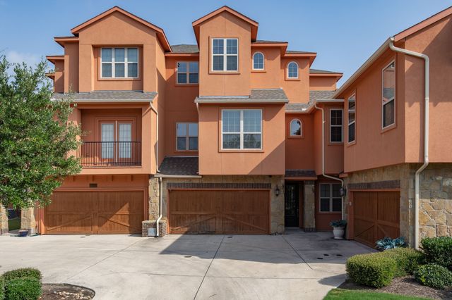 2640 Venice Drive 2, Grand Prairie, TX 75054