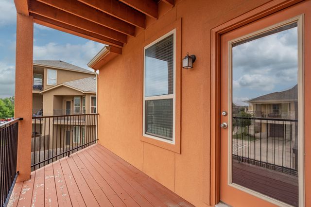 2640 Venice Drive 2, Grand Prairie, TX 75054