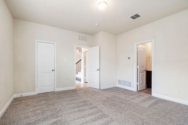 2640 Venice Drive 2, Grand Prairie, TX 75054