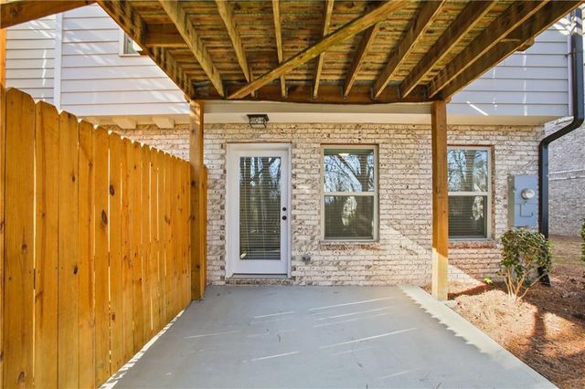 7950 Laurel Crest Drive, Suwanee, GA 30024