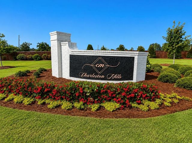 110 Lucas Ln, Midland City, AL 36350