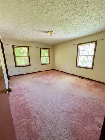 7800 N Mt Tabor Road, Ellettsville, IN 47429