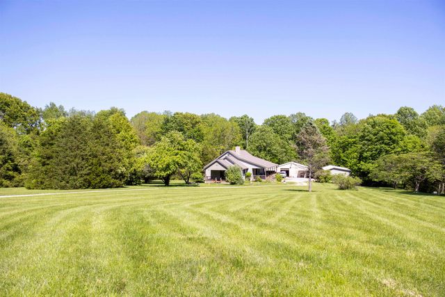 7800 N Mt Tabor Road, Ellettsville, IN 47429