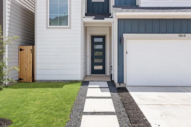 5808 Highland Sky Lane, Houston, TX 77091