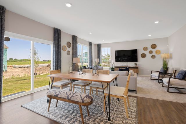 18624 Manor Gate Drive, Lowell, IN 46356