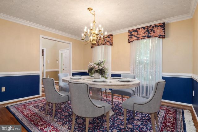 2113 CROSSGATE DR, Crofton, MD 21114
