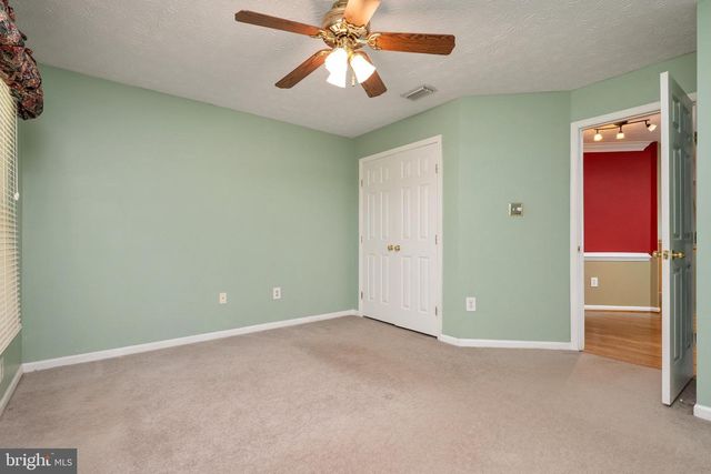 2113 CROSSGATE DR, Crofton, MD 21114