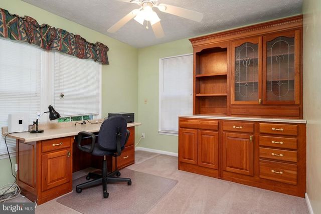 2113 CROSSGATE DR, Crofton, MD 21114