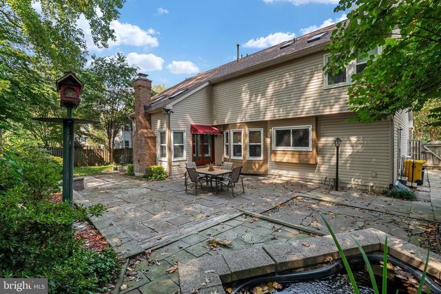 2113 CROSSGATE DR, Crofton, MD 21114