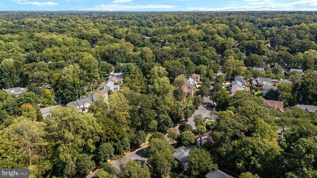 2113 CROSSGATE DR, Crofton, MD 21114