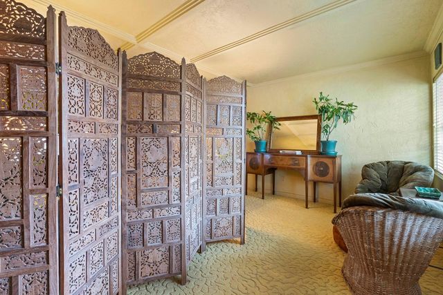 617 S RIVERHILLS DRIVE, Temple Terrace, FL 33617