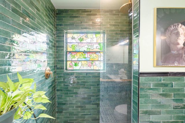 617 S RIVERHILLS DRIVE, Temple Terrace, FL 33617