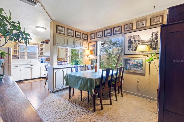 617 S RIVERHILLS DRIVE, Temple Terrace, FL 33617