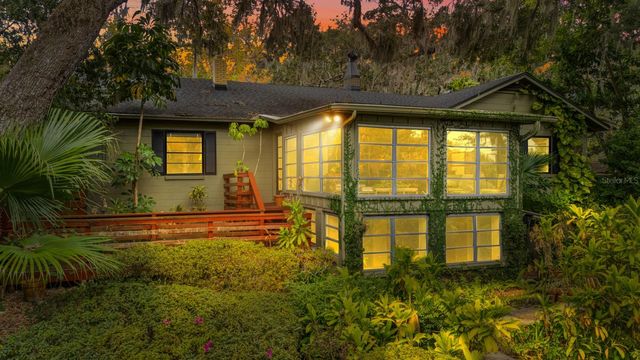 617 S RIVERHILLS DRIVE, Temple Terrace, FL 33617