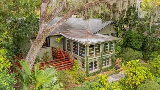 617 S RIVERHILLS DRIVE, Temple Terrace, FL 33617