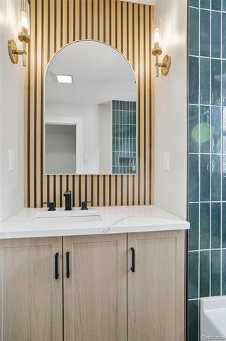 317 W Saint Clair Street, Romeo, MI 48065