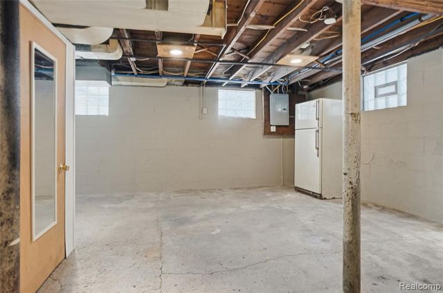 317 W Saint Clair Street, Romeo, MI 48065