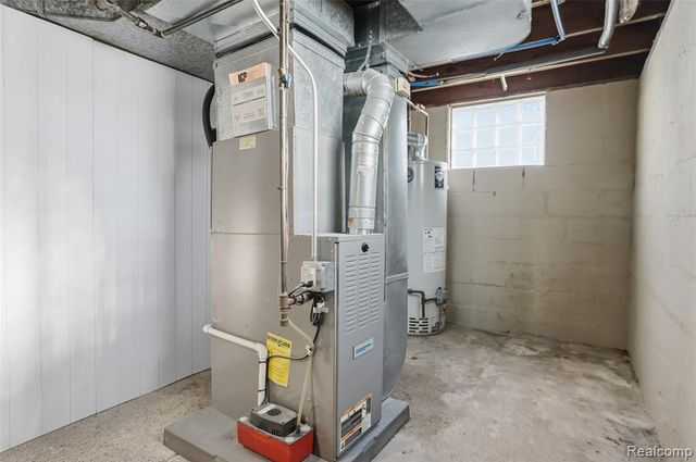 317 W Saint Clair Street, Romeo, MI 48065