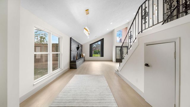 251 Holyhead Drive, Houston, TX 77015