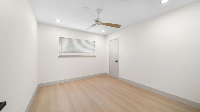 251 Holyhead Drive, Houston, TX 77015