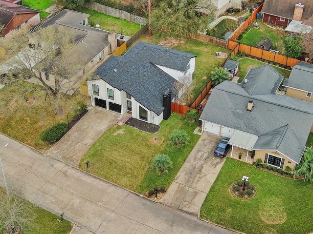 251 Holyhead Drive, Houston, TX 77015