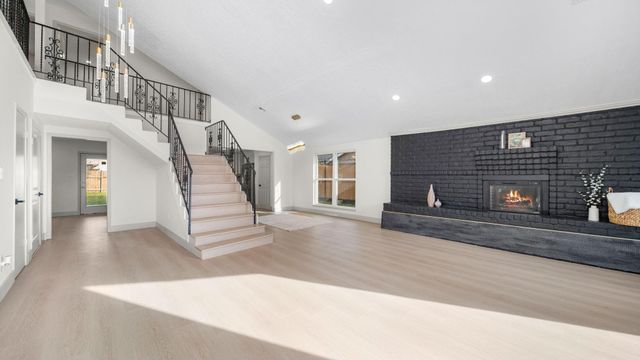 251 Holyhead Drive, Houston, TX 77015