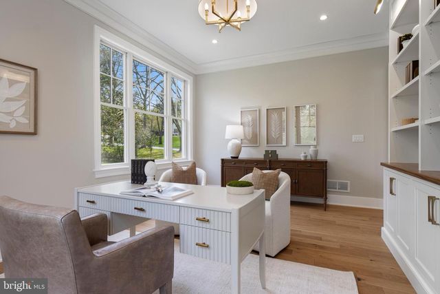 474 BARCLAY RD, Bryn Mawr, PA 19010