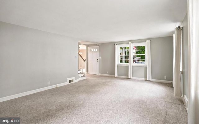 2434 MERWOOD LN, Havertown, PA 19083