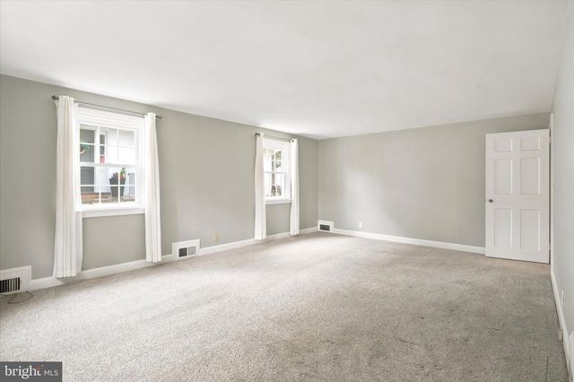 2434 MERWOOD LN, Havertown, PA 19083