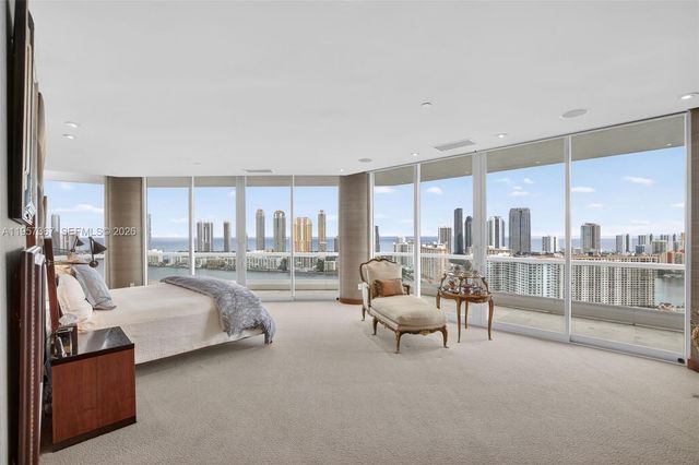 2600 Island Blvd PH-1, Aventura, FL 33160