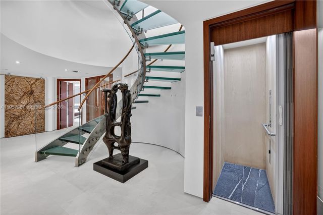 2600 Island Blvd PH-1, Aventura, FL 33160