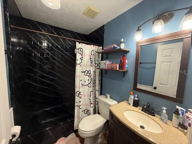 40134 OAKRIDGE DRIVE, Lady Lake, FL 32159