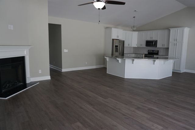 1708 Penncross Drive, Greenville, NC 27834