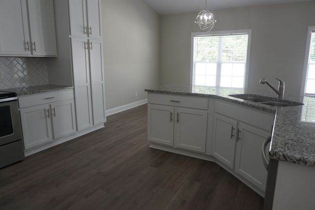 1708 Penncross Drive, Greenville, NC 27834