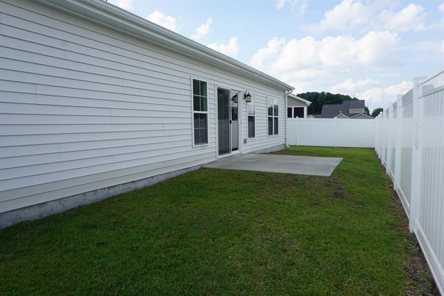 1708 Penncross Drive, Greenville, NC 27834