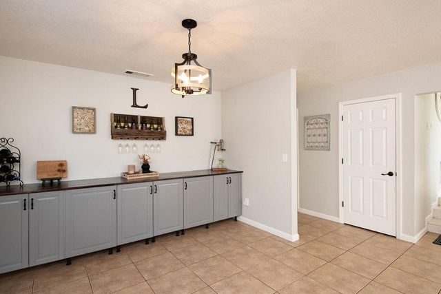 1957 Blue Spruce Dr, Oakdale, CA 95361