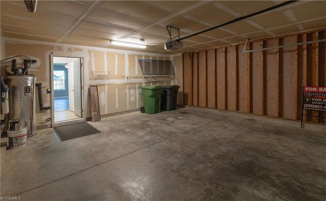 106 Tom Court, Kernersville, NC 27284