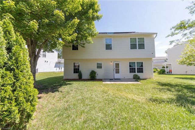 106 Tom Court, Kernersville, NC 27284