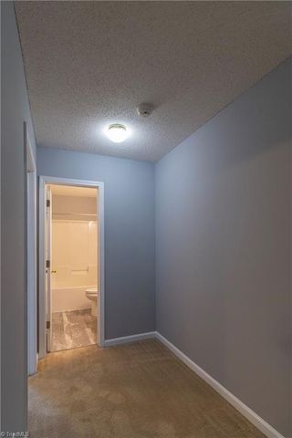 106 Tom Court, Kernersville, NC 27284