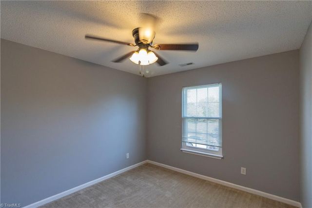 106 Tom Court, Kernersville, NC 27284