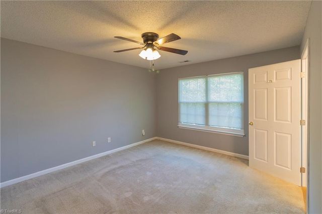 106 Tom Court, Kernersville, NC 27284