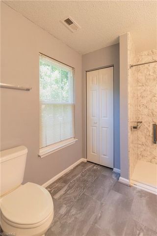 106 Tom Court, Kernersville, NC 27284