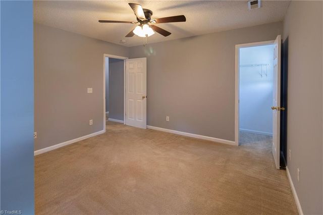 106 Tom Court, Kernersville, NC 27284