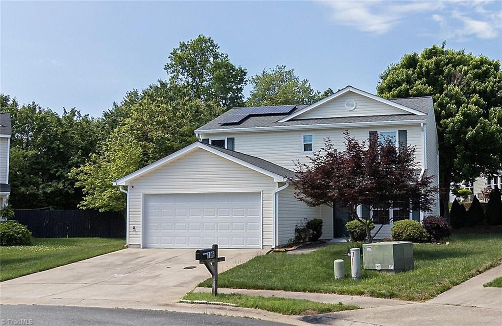 106 Tom Court, Kernersville, NC 27284