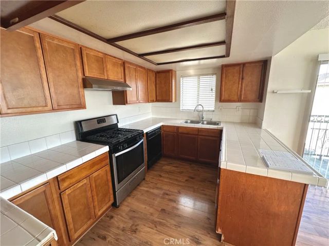 728 W 16th Street, San Pedro, CA 90731