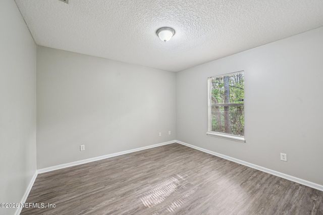 12511 WAGES Way E, Jacksonville, FL 32218