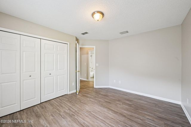 12511 WAGES Way E, Jacksonville, FL 32218