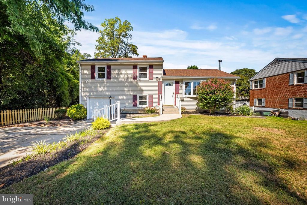2008 ROLLINGWOOD RD, Catonsville, MD 21228