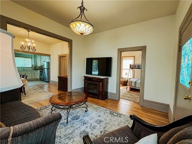 3770 Locust Street, Riverside, CA 92501